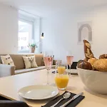 Living Timeless - Adler 4*