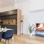 Living Timeless - Adler 4*